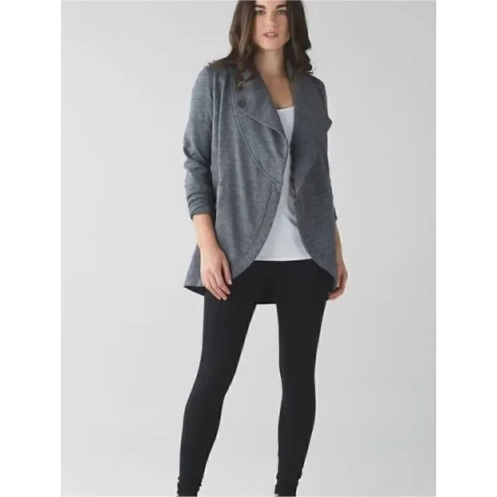 Lululemon That's a Wrap Jacket Grey Size 6